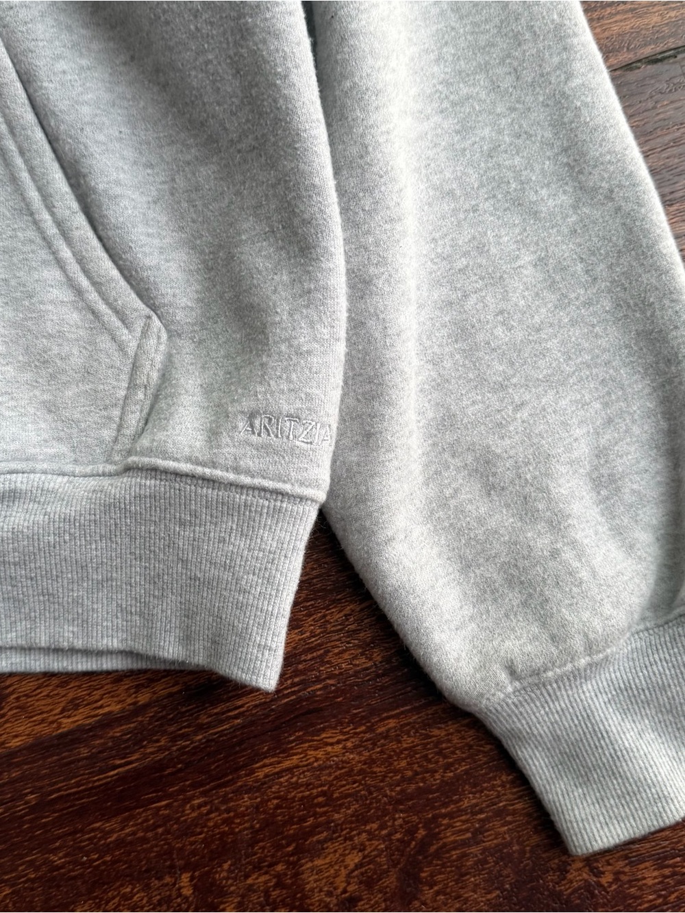 Aritzia Cozy Sweatfleece Perfect Hoodie Heather Gray Size S